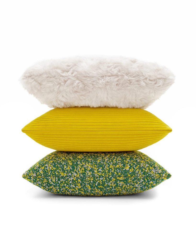 B3 DU551 ODBV01 16H 20190424140420 819x1024 1